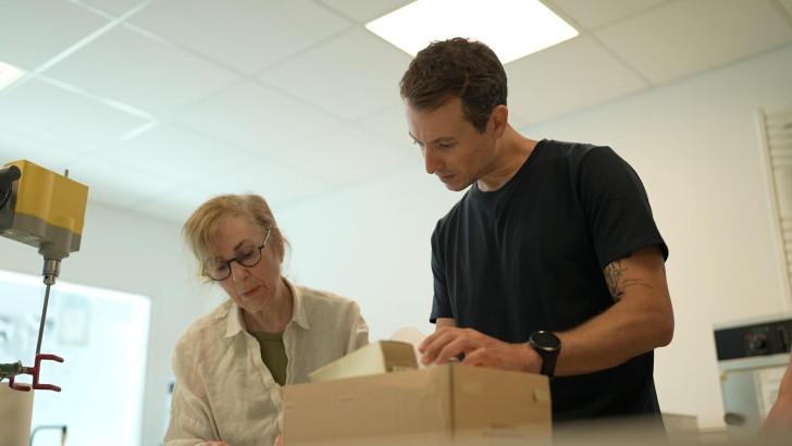 Hugo Clément enquête sur la composition des parfums